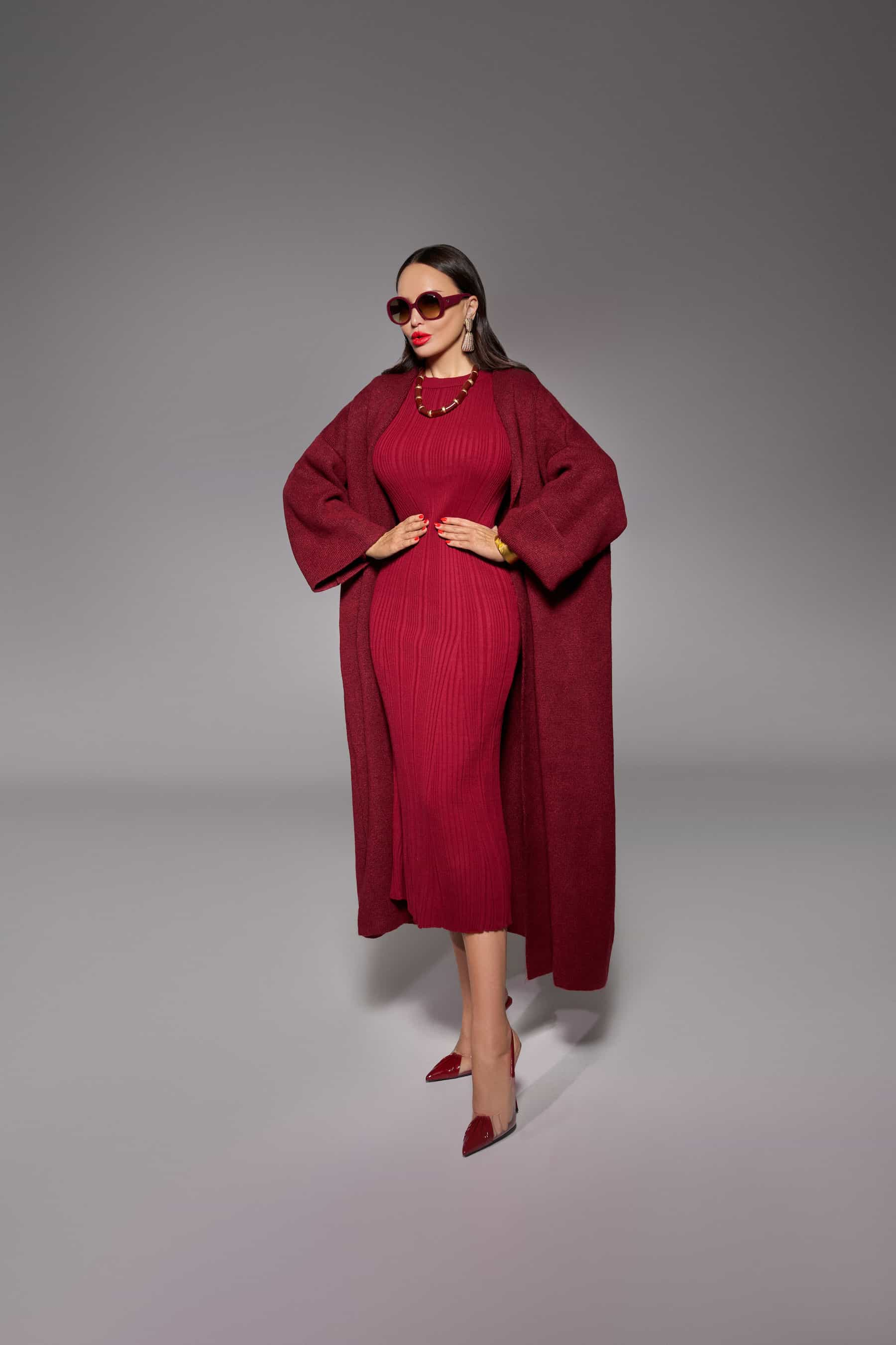 Long burgundy oversize cardigan