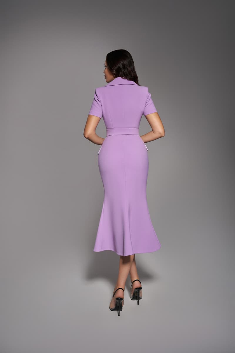 Lilac dress with turn-down collar and belt