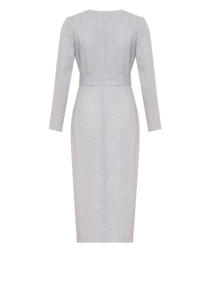 Dress made of tweed in a classic cut with buttons and a belt