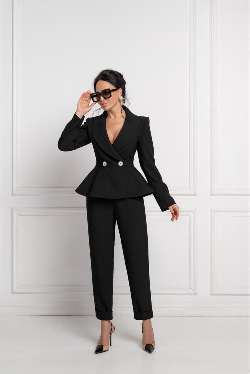Suit (Basque jacket and pants)