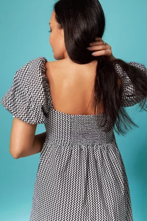 Cotton dress with zigzag lantern sleeve - Image 5