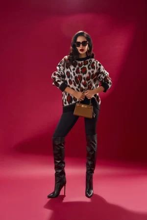 Leo print sweater