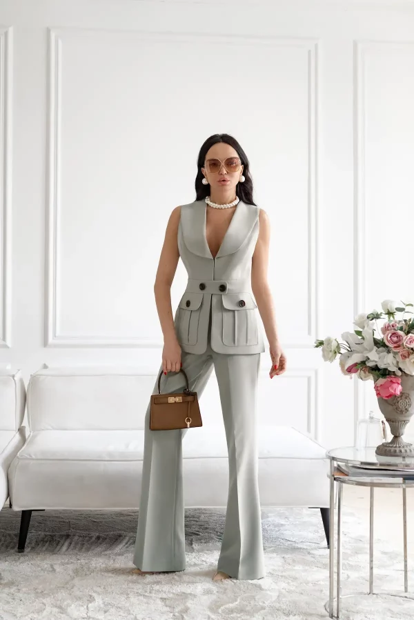Pants suit (vest and trousers) olive color