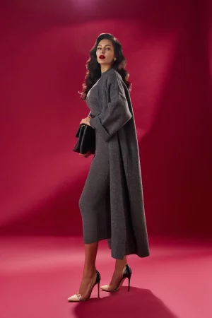 Grey long oversized cardigan - Image 2