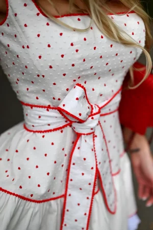 Cotton dress with abstract print and belt - Image 4